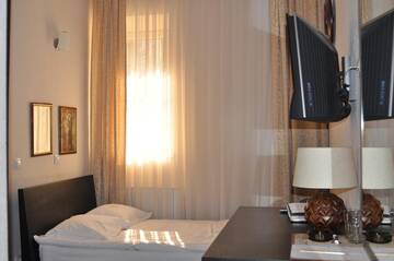 Фото номера Бюджетный одноместный номер Гостиница Maldini 1899 Boutique Hotel г. Краснодар 4