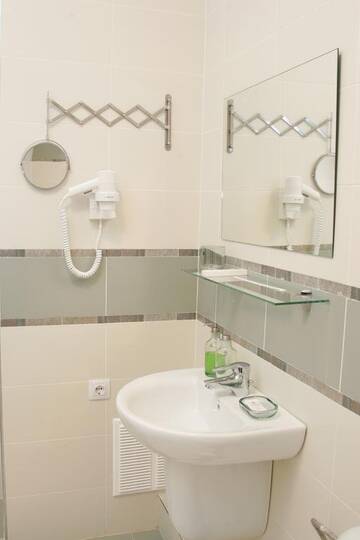 Фото номера Полулюкс Гостиница Maldini 1899 Boutique Hotel г. Краснодар 3