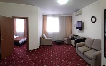 Фото номера Полулюкс Гостиница Maldini 1899 Boutique Hotel г. Краснодар 6